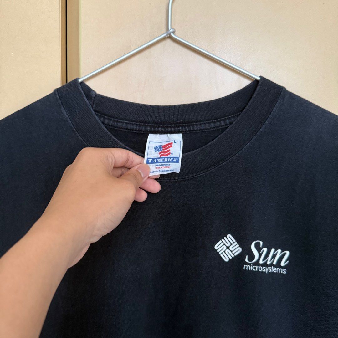 vintage java programming promo tee (Category: Tshirts & Polo Shirts) located in Singapore. Submitted by ftcvintage (Listing ID 1355220592, Image 4). Description: L (22/28.5) 💗💗💗 tg channel 👉 https://tinyurl.com/3h2s4y5w handpicked vintage tee t-shirts rare stuff u don’t often see in sg :).