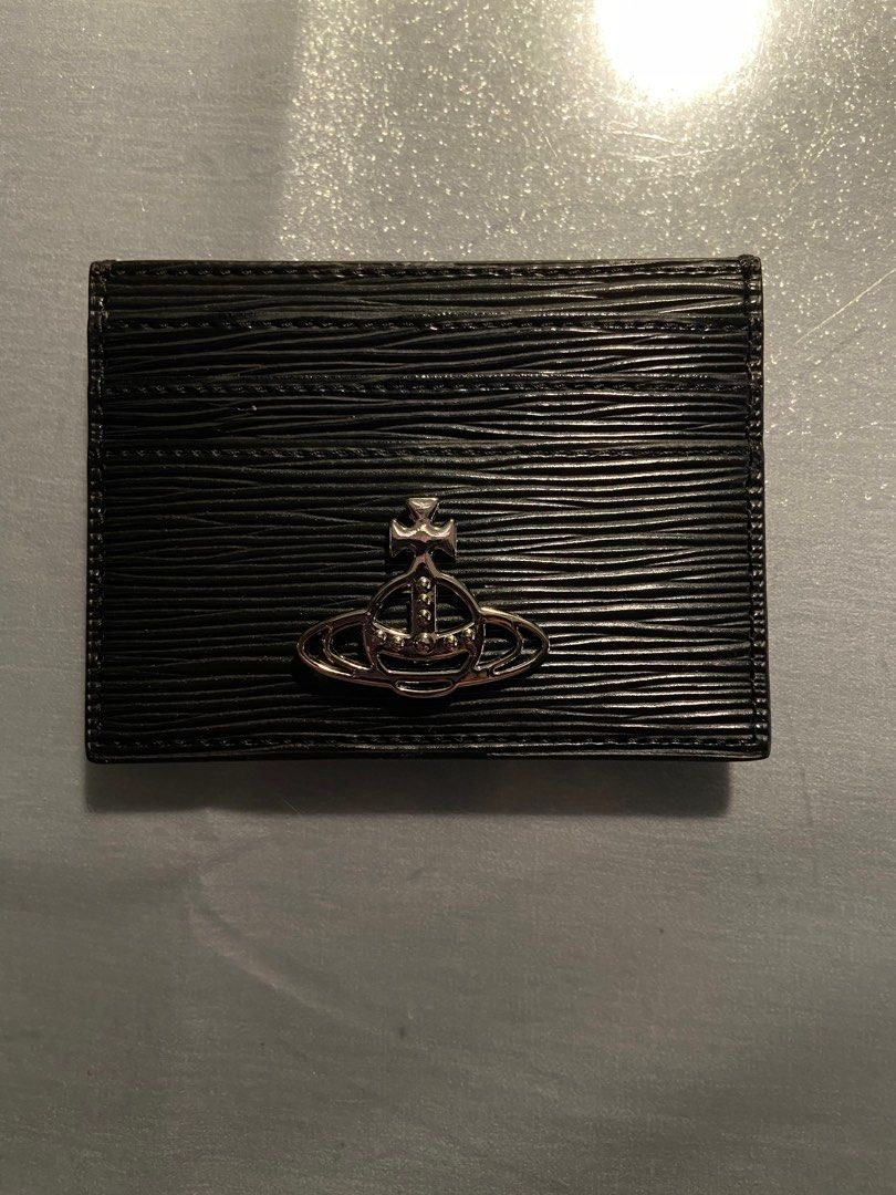 Vivienne Westwood Card holder (Category: Luxury Bags & Wallets) located in Makati City. Submitted by ullox (Listing ID 1355191077, Image 2). Description: From pat market in harajuku With box 5 card slots LasPiñas loc.