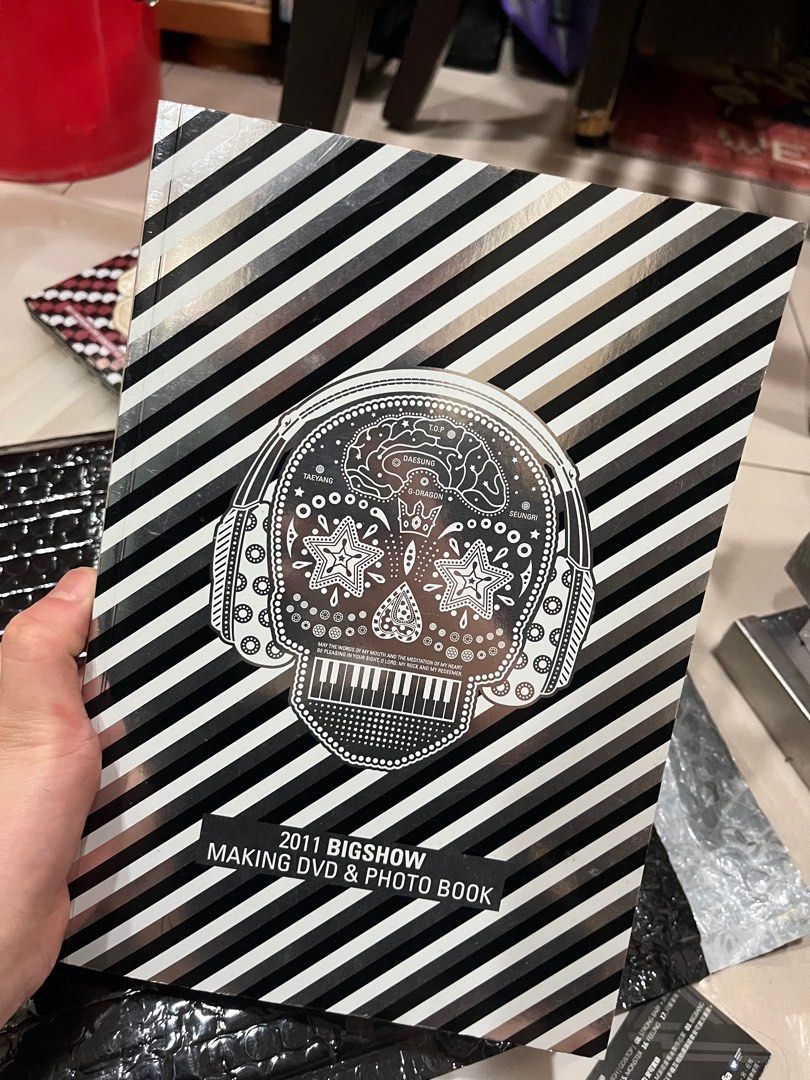 2011 BIGBANG big show making dvd+photobook, 書籍、休閒與玩具