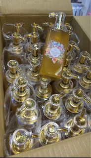 In stock🔥Newly upgraded official genuine product✅ Qingyi Liujin seven-color flower fortune bath gel 500ml✨ Must-use for New Year's luck🩷62945273050626116