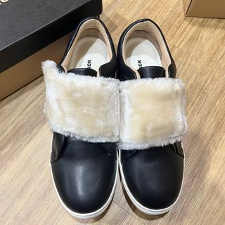 由 lenana17 (刊登 ID 1355422605，圖片 1) 提交，位於 的 (類別：)，說明：。