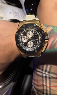 (Category: ) located in . Submitted by luxury_watches87 (Listing ID 1355384734, Image 1). Description: .