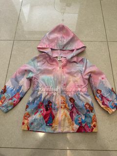 (Category: ) located in . Submitted by biyasmom (Listing ID 1355361769, Image 1). Description: .