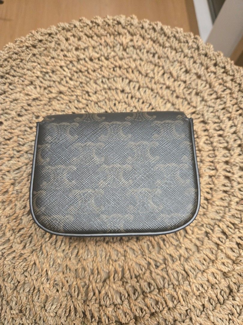Celine mini triomphe (Category: Bags & Wallets) located in Singapore. Submitted by alittlegiftt (Listing ID 1355386036, Image 2). Description: come with item only All items are mine or my partner’s. 100% authentic, mostly from SG boutiques. Lightly used, no rush to sell. Please no lowball offers I just want to pass them on to someone who’ll enjoy them and is happy with the listed price.