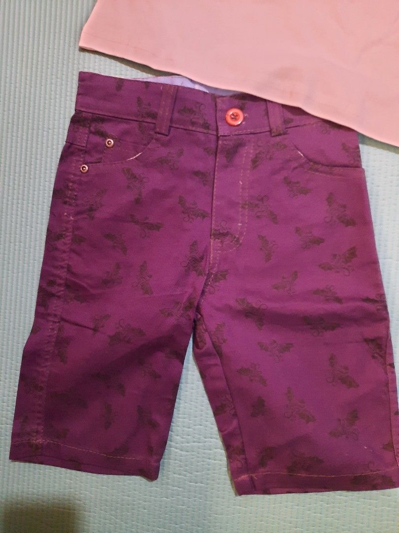 Kids Terno Bnew (Category: Babies & Kids Fashion) located in Manila. Submitted by amazingshopper2024 (Listing ID 1355361167, Image 3). Description: brand new! kids terno for 3 to 7y.o. includes: 1 white Champion cotton tshirt 1 purple printed tokong shorts buyer will shoulder shipping fee.