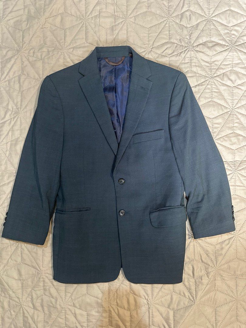 Business Coat (Category: Coats, Jackets and Outerwear) located in Dagupan City. Submitted by thymeph (Listing ID 1355385203, Image 2). Description: Color: Blue No specified brand. Good condition Rfs: too many business coat Fits S-M frame. best for S size. Bundle: Get all the 3 coats for 1200 only.