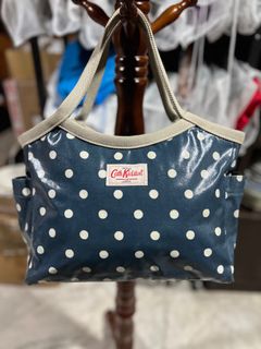 (Category: ) located in . Submitted by mischasboutique (Listing ID 1355373082, Image 1). Description: .