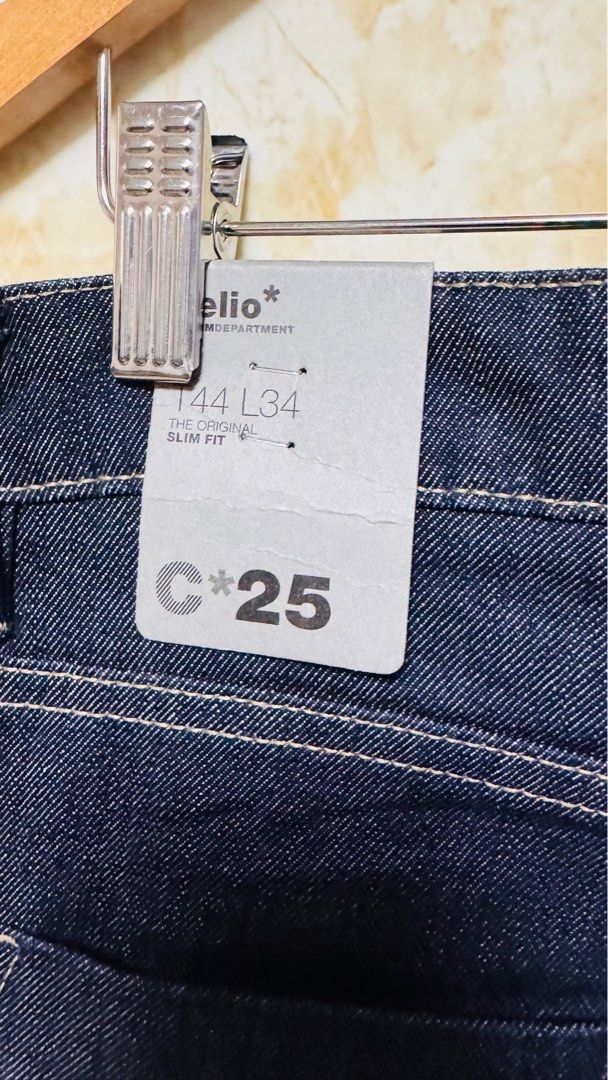 Celio *25 Jeans (Category: Jeans) located in Batangas. Submitted by cjayf (Listing ID 1355455726, Image 3). Description: Size 34 ( True to size) Bnew .