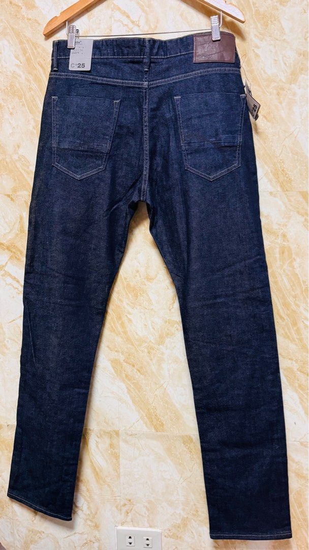 Celio *25 Jeans (Category: Jeans) located in Batangas. Submitted by cjayf (Listing ID 1355455726, Image 2). Description: Size 34 ( True to size) Bnew .