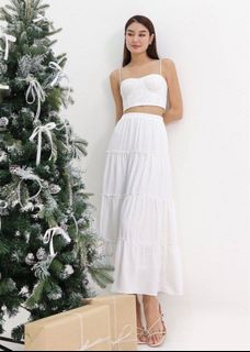 (Category: ) located in . Submitted by ohaycloset (Listing ID 1355455051, Image 1). Description: .