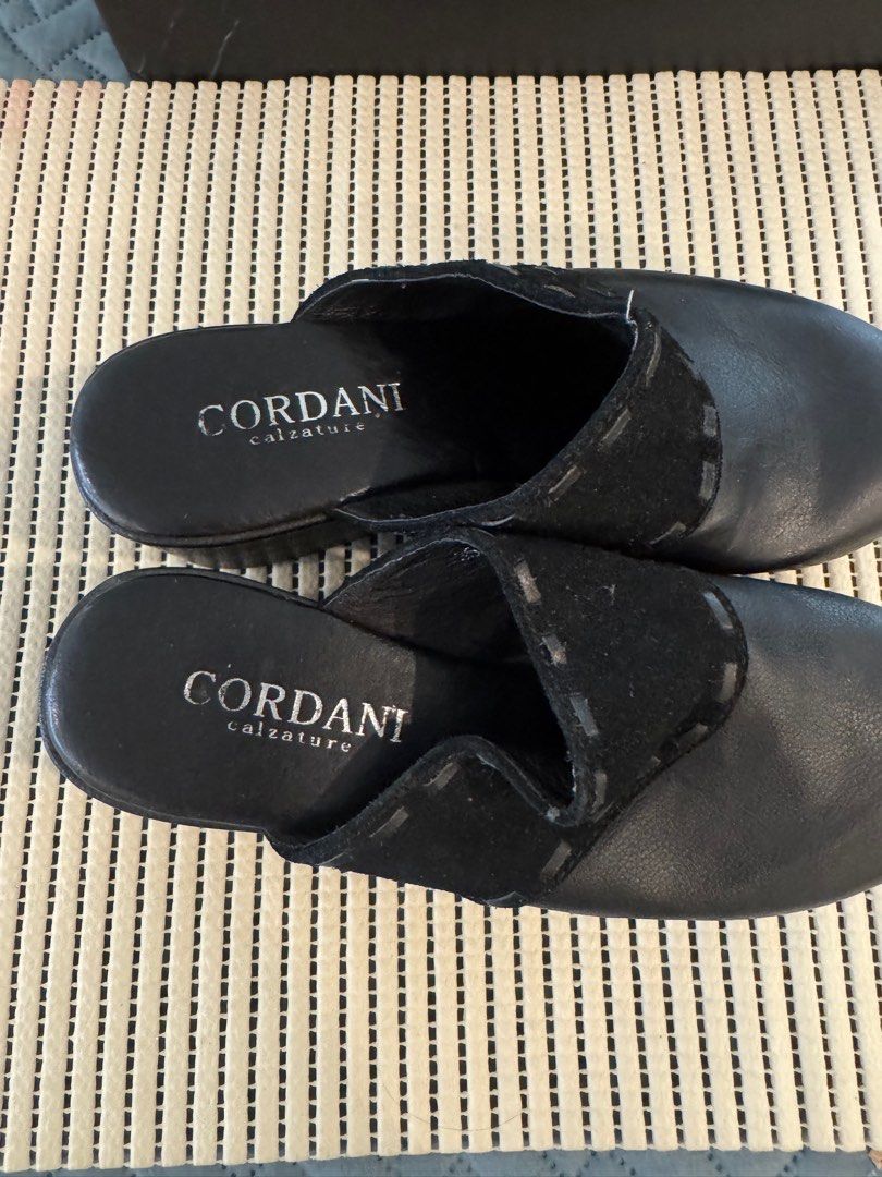 Cordani wedge size 4 (Category: Wedges) located in Manila. Submitted by goinggreener (Listing ID 1355325576, Image 2). Description: .