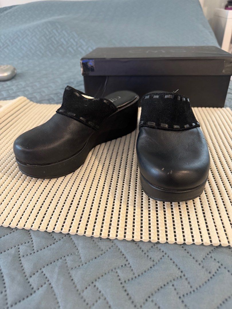 Cordani wedge size 4 (Category: Wedges) located in Manila. Submitted by goinggreener (Listing ID 1355325576, Image 1). Description: .