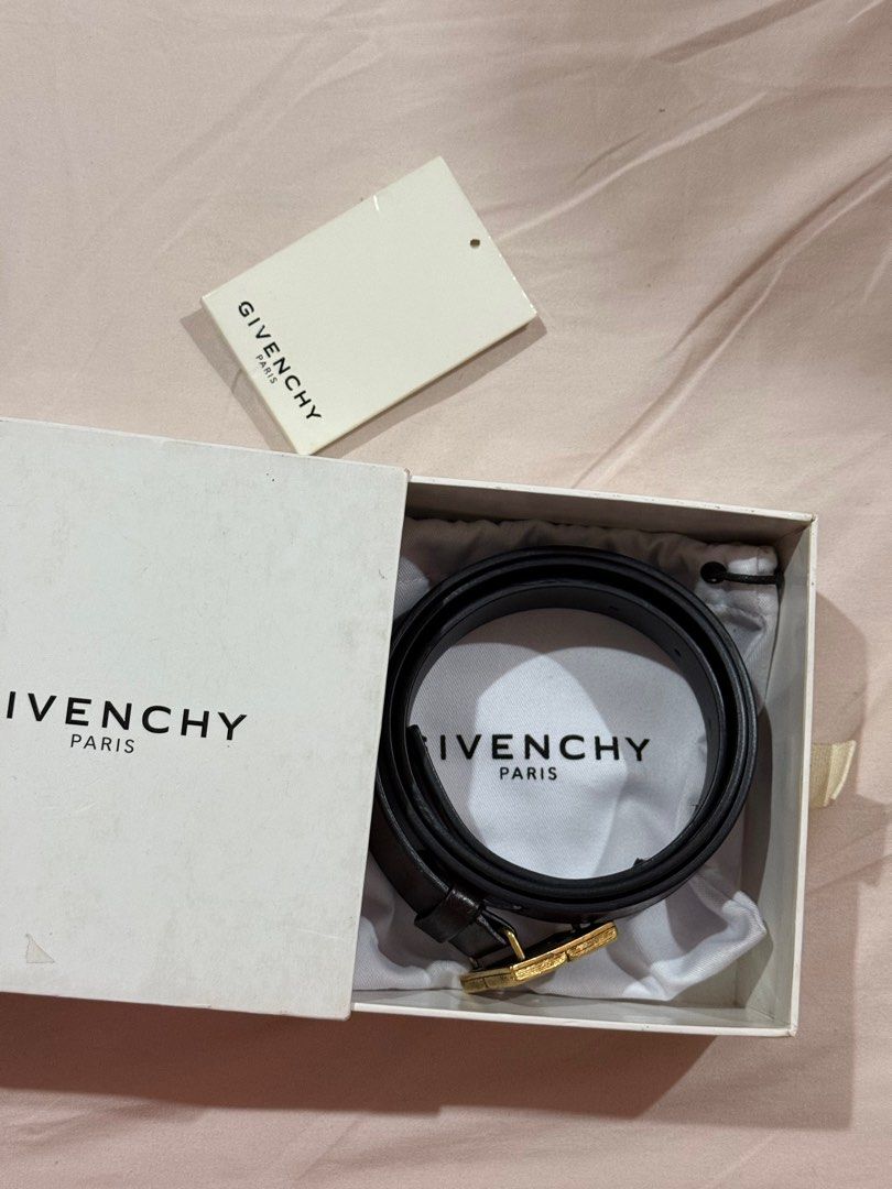 Givenchy Logo Belt (Category: Luxury Accessories) located in Quezon City. Submitted by millennialdeclutterer (Listing ID 1355428062, Image 2). Description: 100% authentic Givenchy Logo Belt in ghw, color dark brown fits waistline 26-32 (can still be adjusted just add an additional hole) bought at Givenchy Shangrila for P31,500. Has signs of usage & minimal scratches. Condition: 7/10.