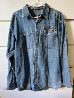 (Category: ) located in . Submitted by clearmycloset7 (Listing ID 1355328865, Image 1). Description: .