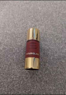 Hourglass liquid blush craft