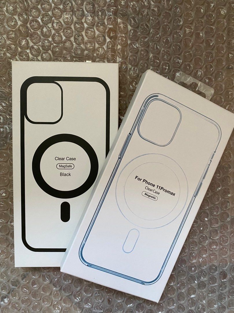 iPhone 11 Promax Magsafe Clear Case (Category: Cases & Sleeves) located in Abucay. Submitted by abpshop (Listing ID 1355370830, Image 2). Description: Brandnew iphone 11 promax magsafe case set, dalawa na po yan clear case and black sold as is MOP via: Gcash + SF Courier via: J&T Express.