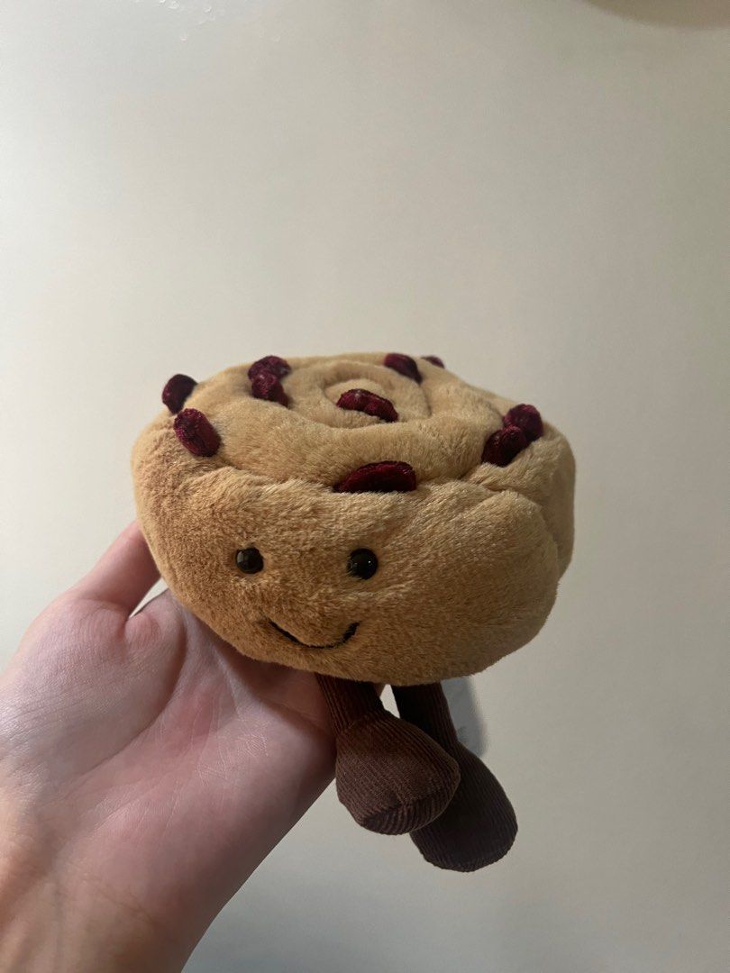 Jellycat Pain au Raisin (Category: Plushies & Soft Toys) located in Quezon City. Submitted by dclutter_ph (Listing ID 1355239990, Image 3). Description: good as new and no flaws rfs: decluttering :) negotiable but wont entertain lowballers.