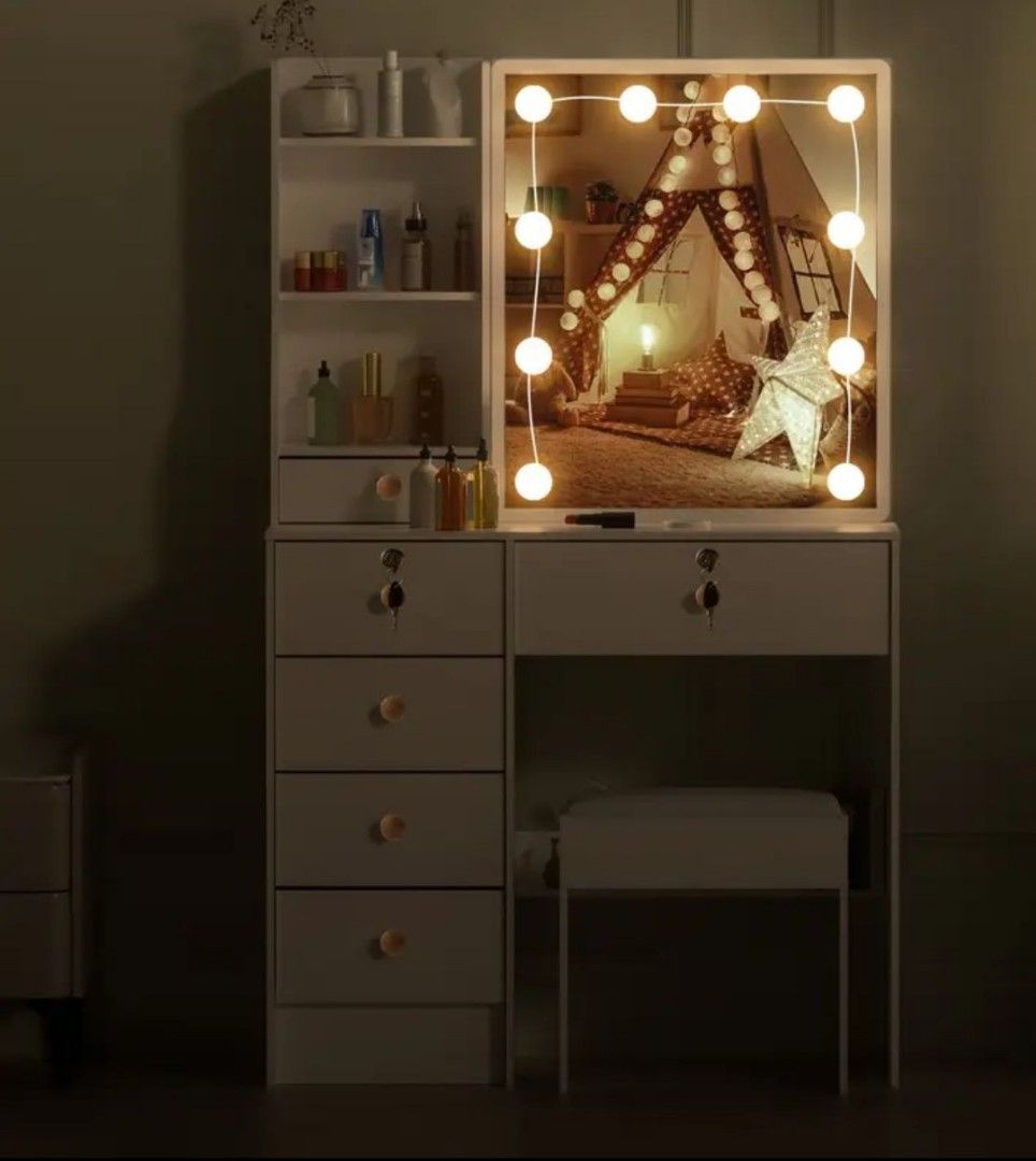 Led Light Make up Desk (Category: Furniture) located in Melbourne. Submitted by donaldthegreat (Listing ID 1355458217, Image 1). Description: Vanity table make up set Led lights Mirror 6 drawers US Powered 131cm - 81 cm.