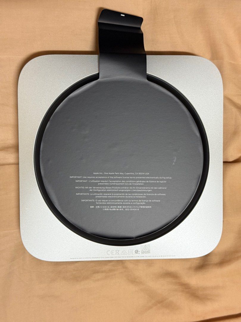 Mac Mini (Category: Desktops) located in Singapore. Submitted by jmiyake (Listing ID 1355427974, Image 2). Description: price negotiable.