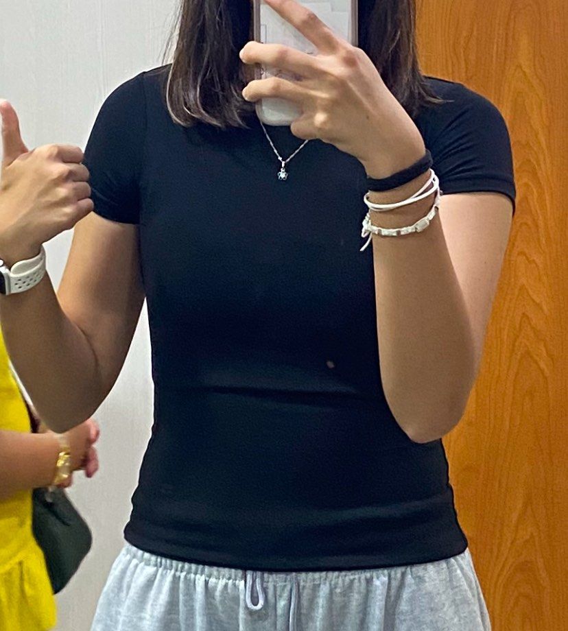 Mera Top (Category: Shirts) located in Manila. Submitted by _dclutters (Listing ID 1355288589, Image 3). Description: bought from tiktok shop, only used twice ((: rfs: size too small.