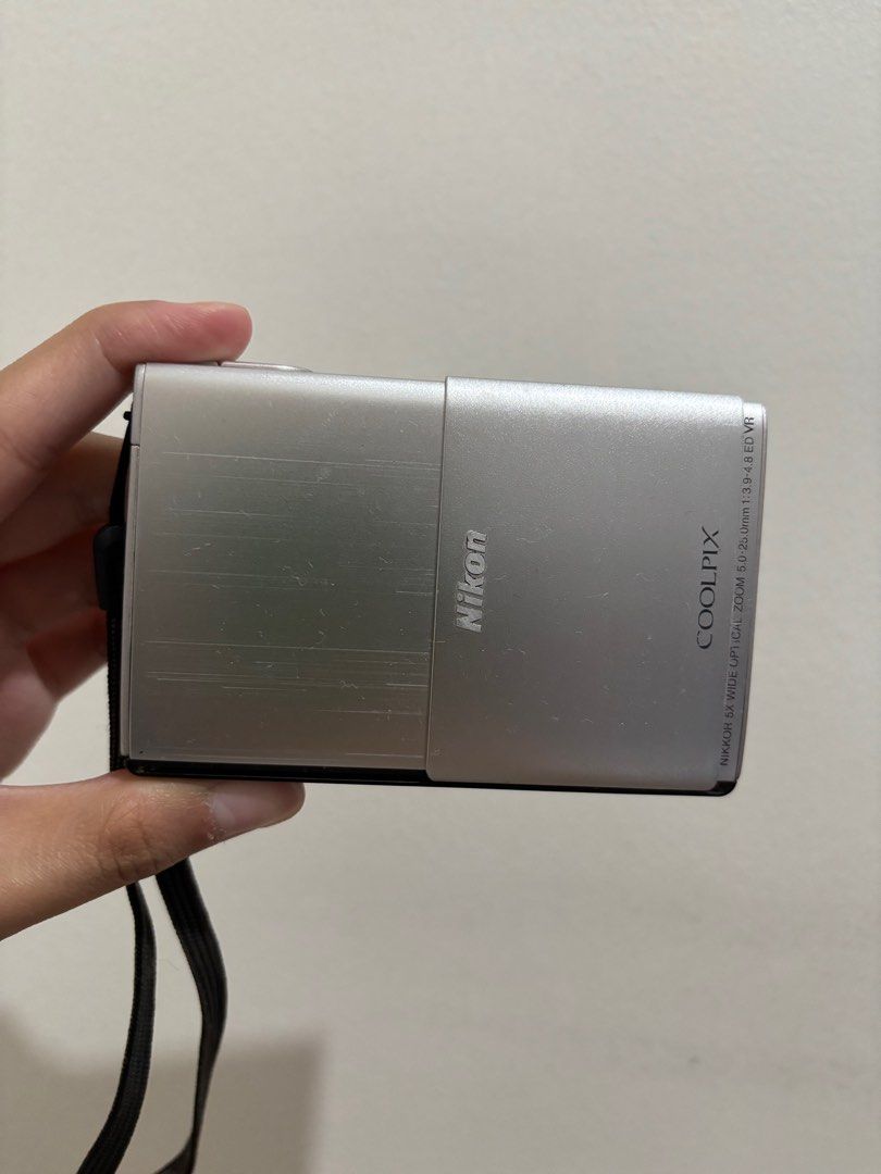 Nikon Coolpix S100 (Category: Cameras) located in Manila. Submitted by closetfairy_ (Listing ID 1355373308, Image 1). Description: FOR REPAIR: The screen turns on when charged, but the touch screen is not working. Can be used for parts in your camera repair. Available for lalamove and j&t.