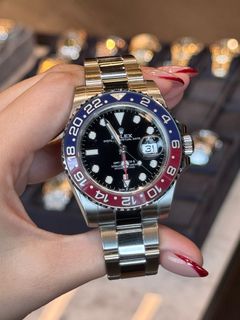 (Category: ) located in . Submitted by 1timepieceglobal (Listing ID 1355330255, Image 1). Description: .