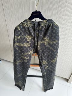 (Category: ) located in . Submitted by jlux_sg (Listing ID 1355431244, Image 1). Description: .