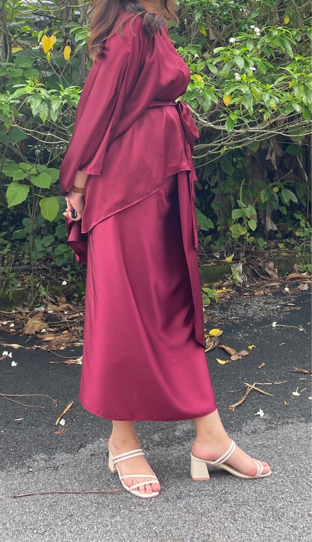 Nara Pario Red