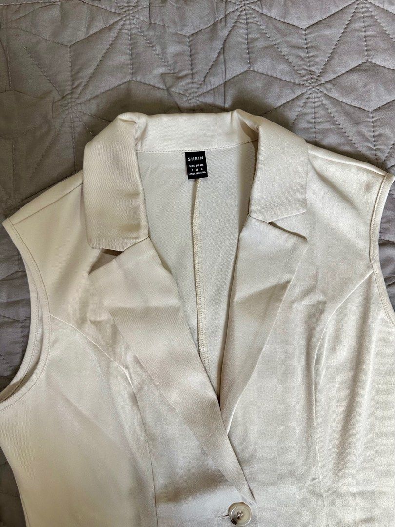 Shein Vest (Category: Vests) located in Dagupan City. Submitted by thymeph (Listing ID 1355358369, Image 1). Description: Lightly used but not abused. Worn 2x only. In good condition. Send a pm if you want picture when worn. Rfs: Declutterring only bought this for 1K+ .