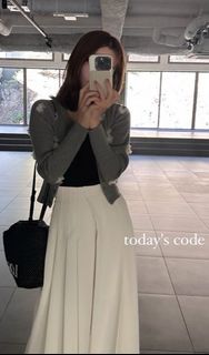 （分類：）位於 。 由 folpi 提交（商品編號 1355386261，圖片 1）。簡介： 。