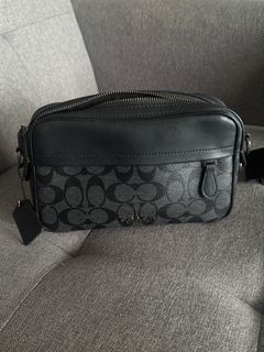 (Kategori: ) berada di . Dikirim oleh maxwellpreloved (ID iklan 1355329915, Gambar 1). Deskripsi: .