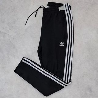 (Kategori: ) berada di . Dikirim oleh kesukaankustore_id (ID iklan 1355429357, Gambar 1). Deskripsi: .