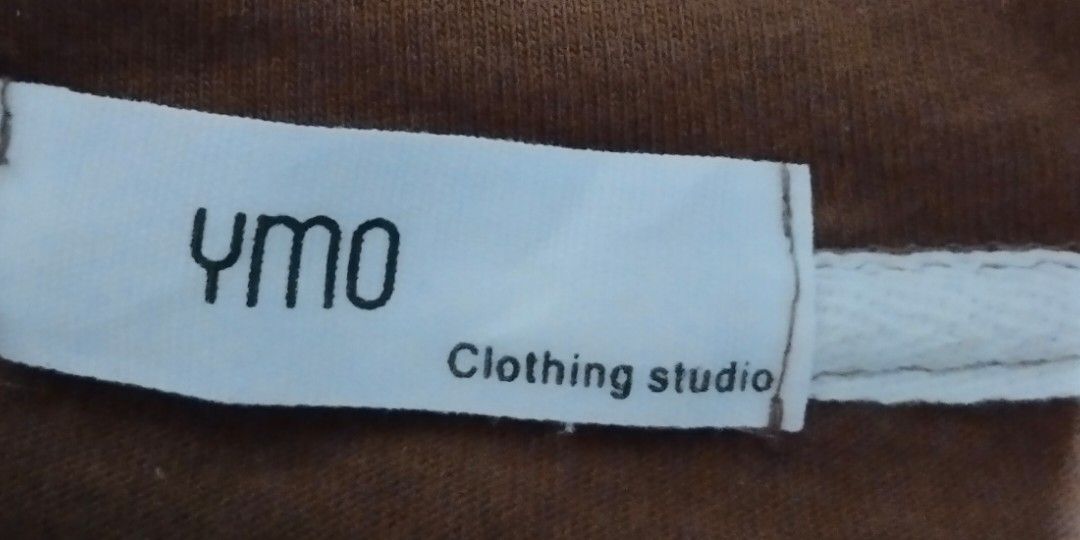 Tshirt for Men (Category: Tshirts & Polo Shirts ) located in Cavite. Submitted by virginiacubero08 (Listing ID 1355339201, Image 2). Description: malambot tela brown na brown size xL.