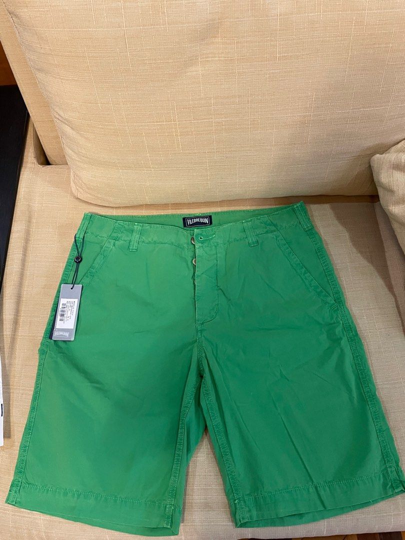 Vilebrequin Bermuda Shorts (Category: Shorts) located in Cebu City. Submitted by kiki_closet168 (Listing ID 1355336399, Image 1). Description: Authentic Size 32in Color Grass Green .