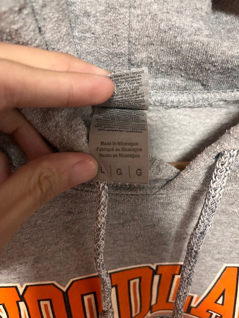 Vintage Gildan Hoodie (Category: Coats, Jackets and Outerwear) located in Bulacan. Submitted by thrift120404 (Listing ID 1355401704, Image 3). Description: Vintage Gildan hoodie Woodland Wolves Soccer 27.5x23 Excellent condition.