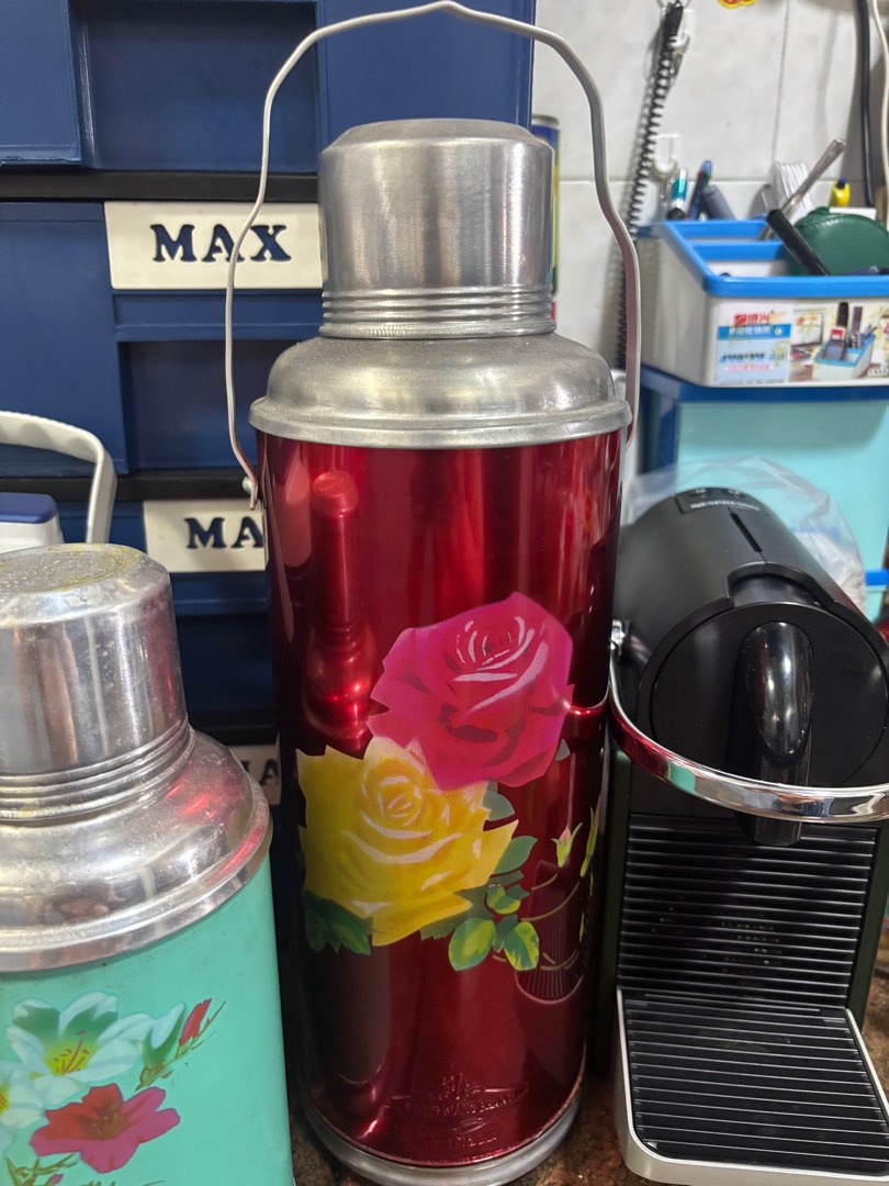 Vintage Hot Water Container , Hobbies & Toys, Memorabilia ...