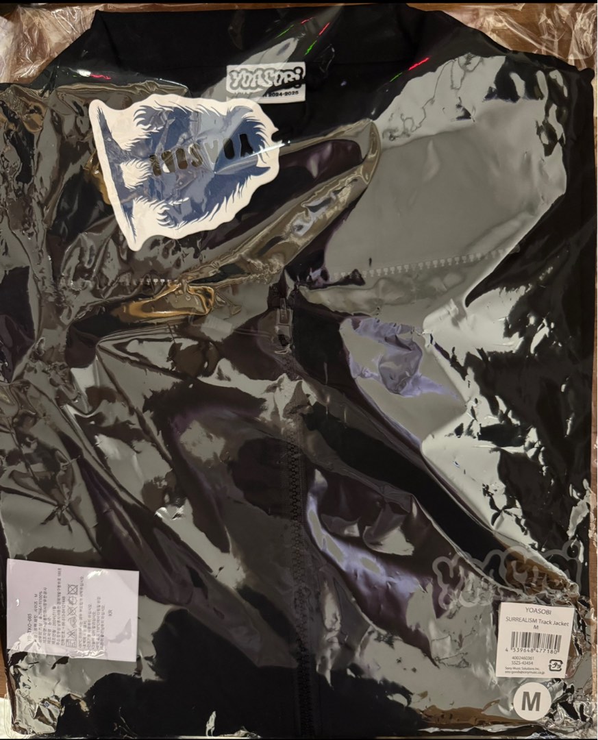 WTS) YOASOBI concert surrealism track jacket merchandise asia tour