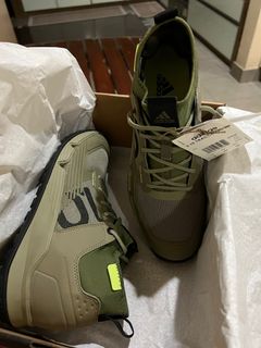 (Category: ) located in . Submitted by awaki (Listing ID 1355610949, Image 1). Description: .