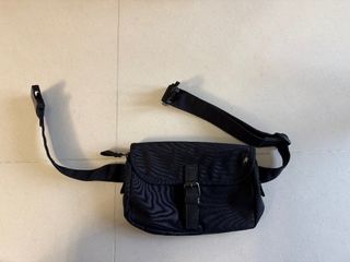 （分類：）位於 。 由 little_box 提交（商品編號 1355509556，圖片 1）。簡介： 。