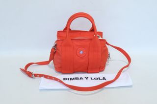 (Kategori: ) berada di . Dikirim oleh natalie_authenticpreloved (ID iklan 1355604942, Gambar 1). Deskripsi: .