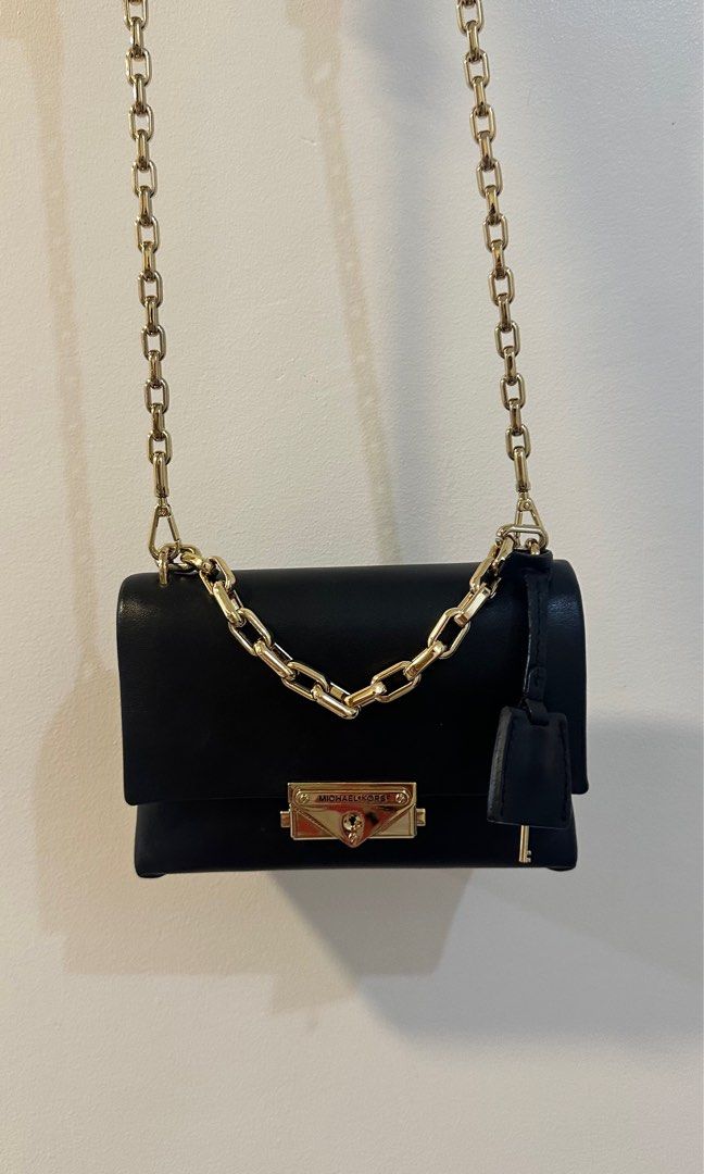 Authentic Michael Kors Cece (Category: Luxury Bags & Wallets) located in Bacoor. Submitted by conclaseph (Listing ID 1355578288, Image 2). Description: 🌸 Authentic Michael Kors 🌸 Bought in Canada Retail store 🌸 Detachable and adjustable strap (can be worn as shoulder or top handle bag) 🌸 Inclusion: dust bag and paper bag 🌸 Slightly nego for sure buyers.