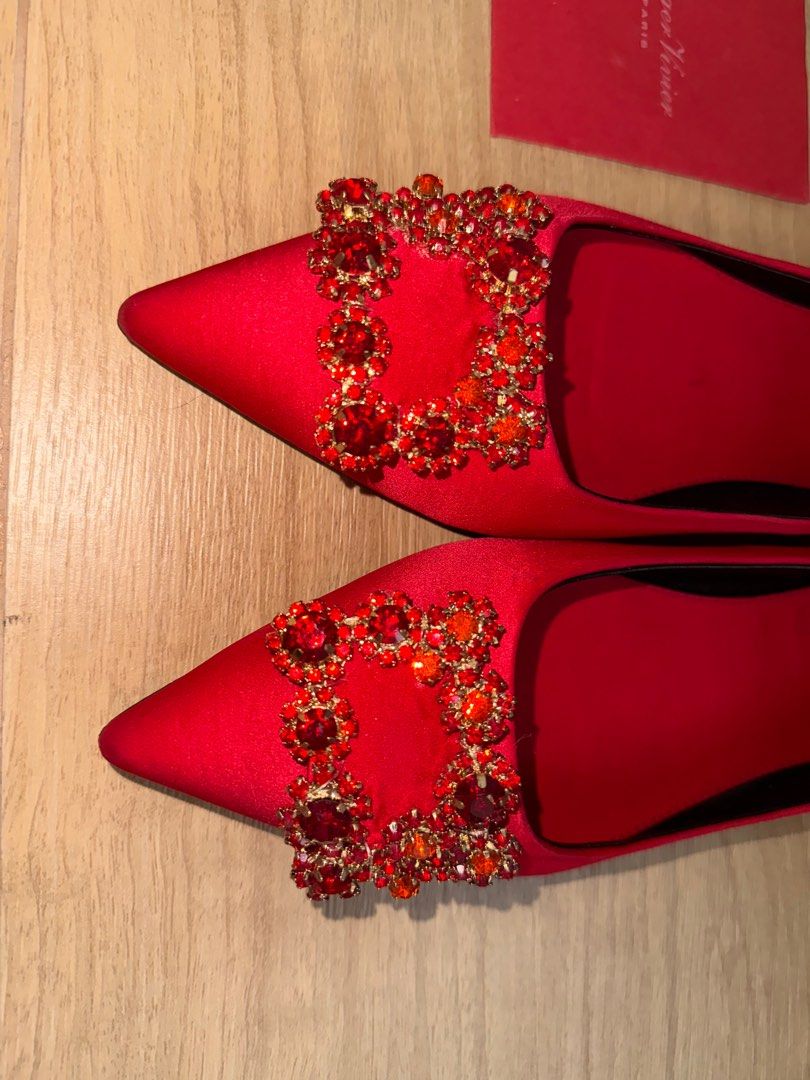 Authentic Roger Vivier Sandals SIZE 9 (Category: Flats & Sandals) located in Manila. Submitted by copthatstuff (Listing ID 1355546524, Image 3). Description: Authentic - comes with satin shoe bag and card. No box. Professionally cleaned for hygiene purposes Purchased for 80,000. Selling at very low price. Legit - can verify serial number.