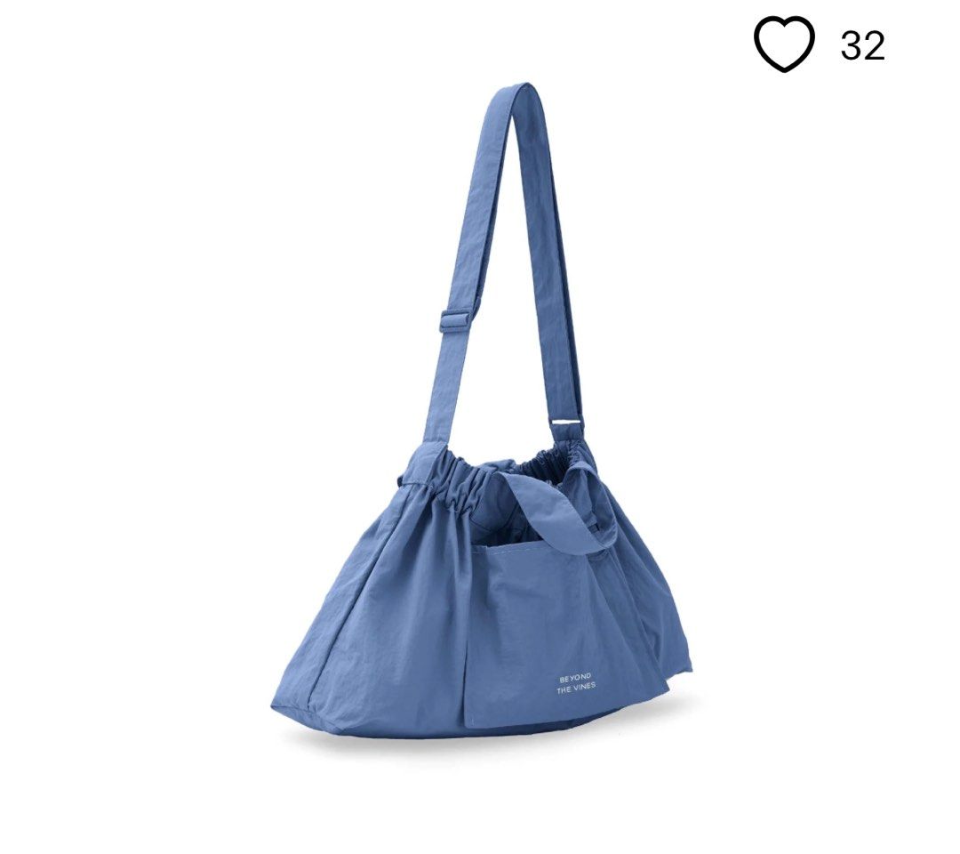 Beyond the Vines Medium in Steel Blue (Category: Cross-body Bags) located in Quezon City. Submitted by kryss_ (Listing ID 1355530937, Image 2). Description: Beyond the Vines Medium in Steel Blue Condition: 10/10 RFS: decluttering Original price: Php 4,750.