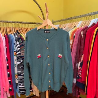 (Kategori: ) berada di . Dikirim oleh marchgallery03 (ID iklan 1355611496, Gambar 1). Deskripsi: .