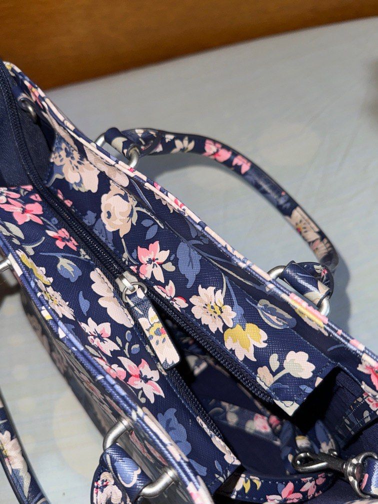 CATH KIDSTON Hand/Sling Bag (Category: Luxury Bags & Wallets) located in Pasay City. Submitted by jandgsells (Listing ID 1355564592, Image 2). Description: Medium size Sling strap available RFS: decluttering PM for more photos and details!.