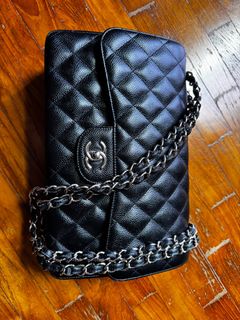 (Category: ) located in . Submitted by eluxcollection (Listing ID 1355503144, Image 1). Description: .