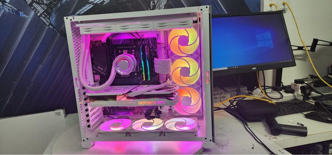 Custom Build Gaming PC R7 with RTX 4070 (Specs in Description ...