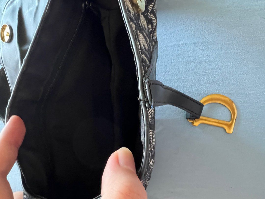 Dior Sadle Bag (Category: Luxury Bags & Wallets) located in Manila. Submitted by declutterforamari (Listing ID 1355536314, Image 3). Description: Message for more pictures and details. Thank you :).