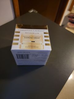 （分類：）位於 。 由 kanricky2010 提交（商品編號 1355584298，圖片 1）。簡介： 。