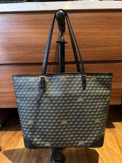 (Kategori: ) berada di . Dikirim oleh Tinenewandpreloved (ID iklan 1355489753, Gambar 1). Deskripsi: .